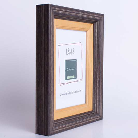 cornice portaritratto in legno da tavolo 13x18 nera e baige passepartout in legno